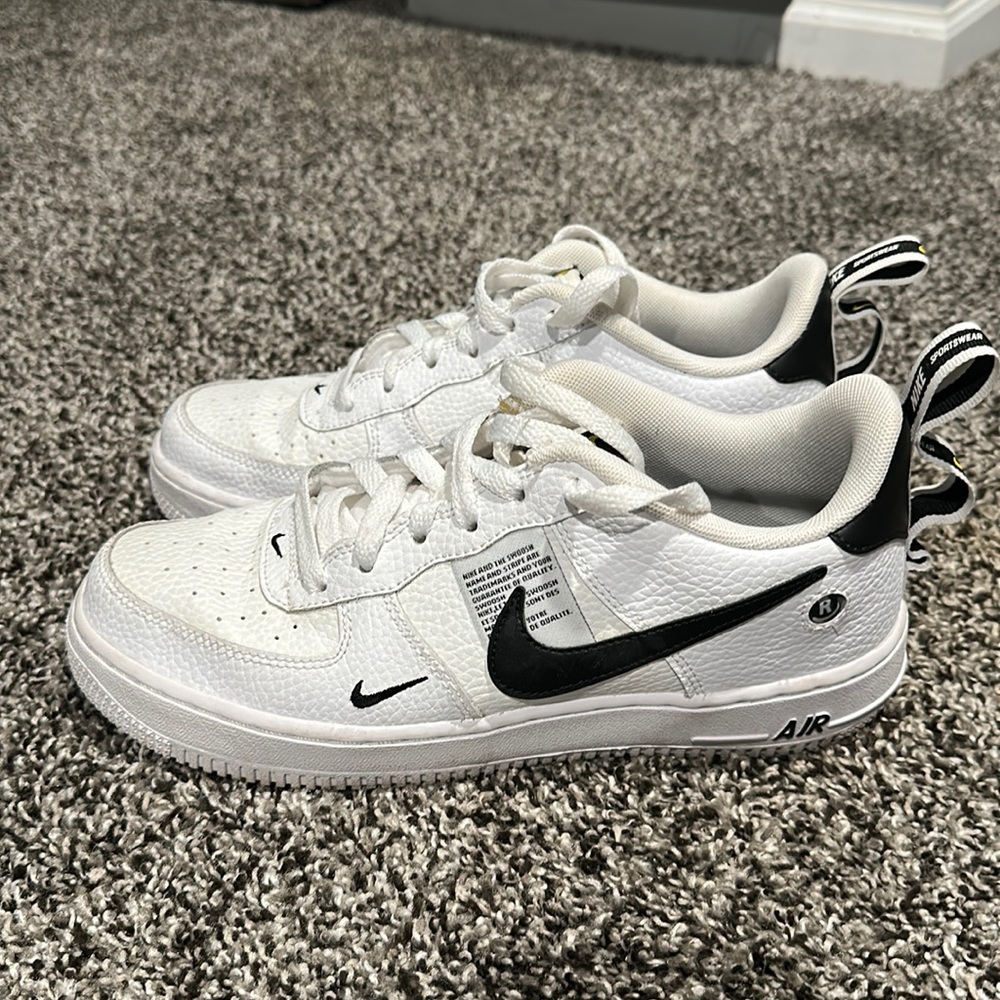Nike youth shoes
